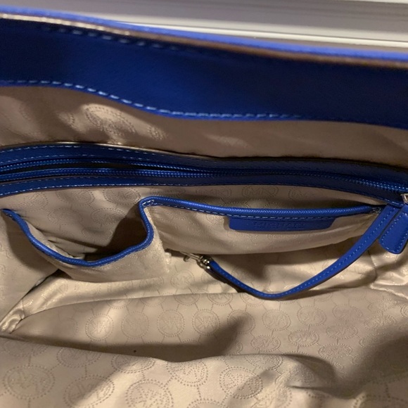 MK HANDBAG - Picture 3 of 5